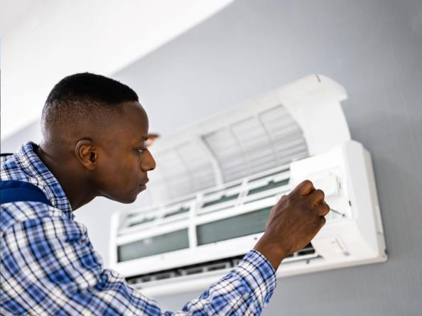 Elite Air Inc. offers 24/7 AC repairs, expert installations, and precision maintenance backed by real guarantees.